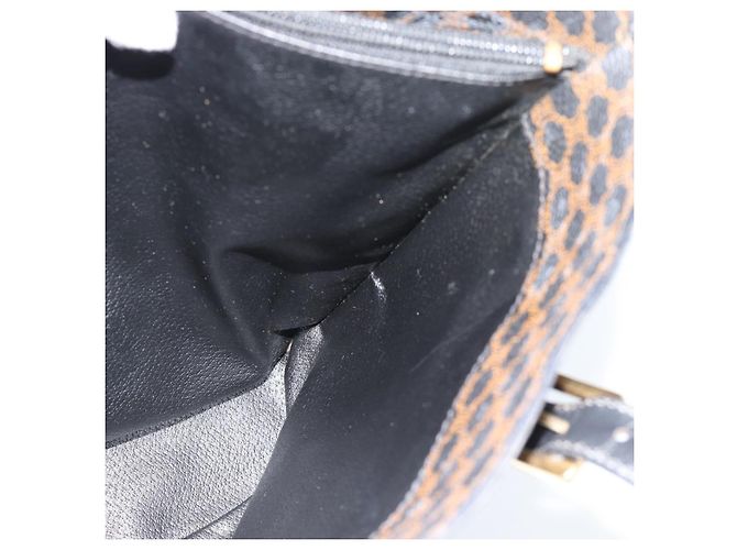 Céline Borsa Tote CELINE Macadam in tela PVC e pelle nera e oro Auth 185998 Nero D'oro - vista 16