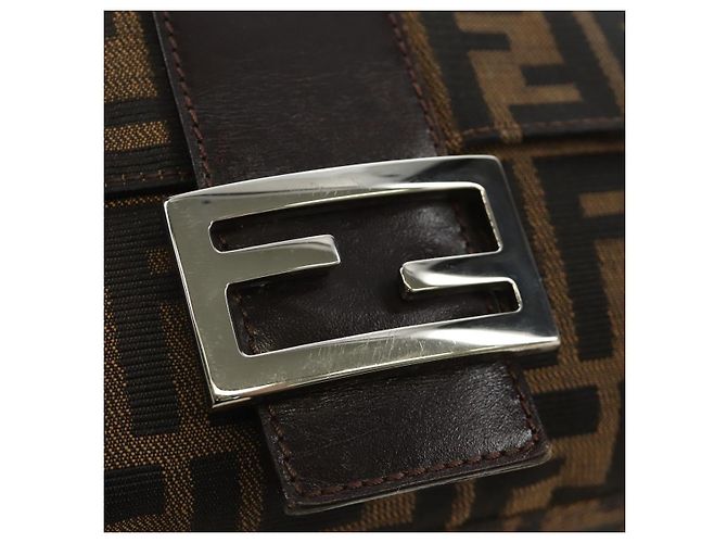 FENDI Zucca Canvas Mamma Baguette Shoulder Bag Black Brown Auth 185313M Marrone Nero - vista 19