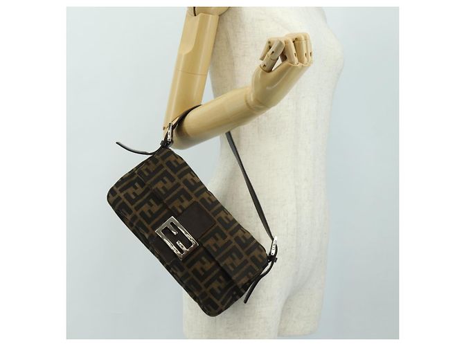FENDI Zucca Canvas Mamma Baguette Shoulder Bag Black Brown Auth 185313M Marrone Nero - vista 26