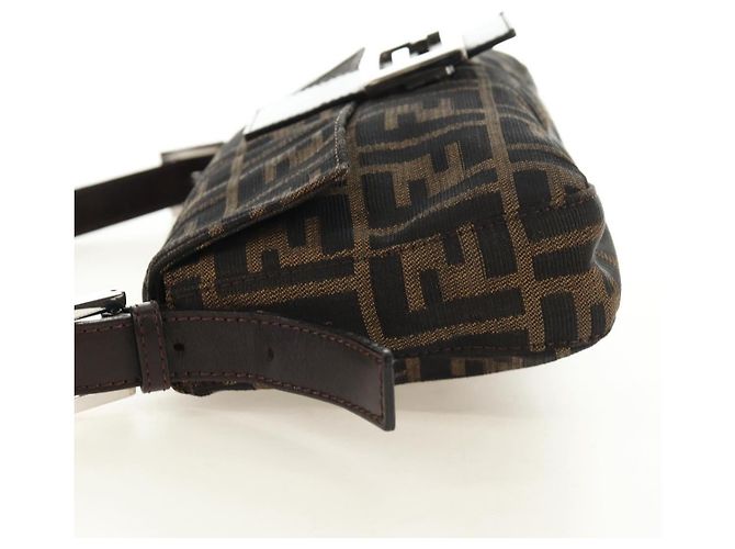 FENDI Zucca Canvas Mamma Baguette Shoulder Bag Black Brown Auth 185313M Marrone Nero - vista 3