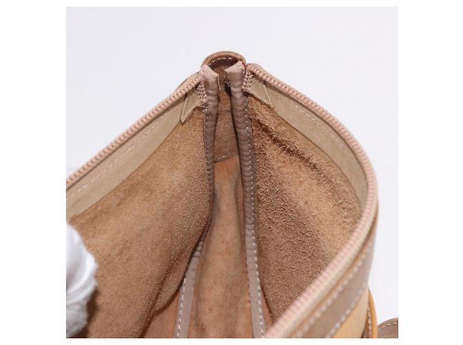 Borsa a Spalla LOEWE Anagram in Pelle Beige Oro Auth 186856 D'oro - vista 20