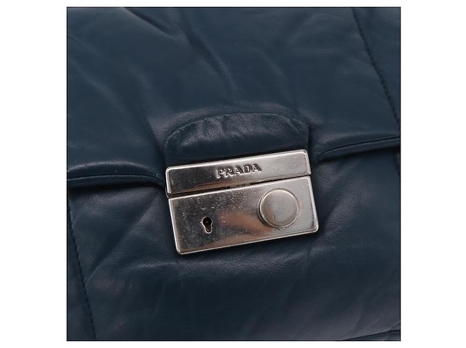 Bolso de Hombro con Cadena PRADA de Cuero Azul Plata Auth 186890V - vista 19
