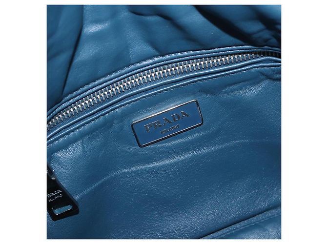 Bolso de Hombro con Cadena PRADA de Cuero Azul Plata Auth 186890V - vista 21