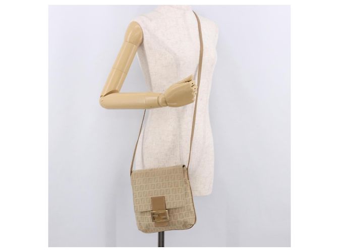 Bolso de hombro FENDI Zucchino Canvas Mamma Baguette Beige Oro Auth 186319A Dorado - vista 23