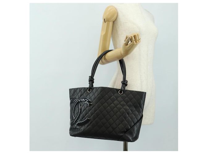 CHANEL Cambon Line Matelassé Tote Bag Leder Schwarz Silber CC Auth 185306V - Ansicht 26