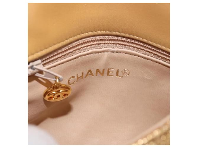 Marsupio CHANEL in raso oro con CC Auth 187614SAM D'oro - vista 19