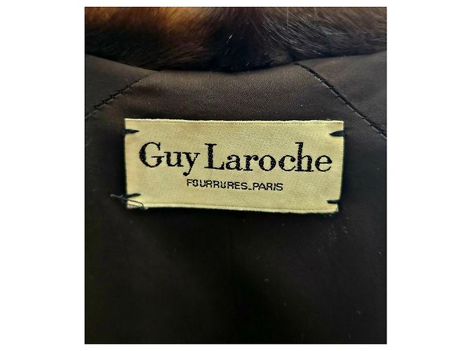 Guy Laroche Cappotto in Visone Marrone - vista 2