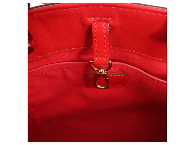 Borsa Louis Vuitton Vernis Montaigne BB Rossa M50170 Rosso - vista 18