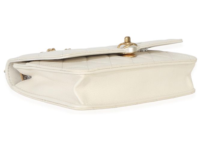 Wallet On Chain Portafoglio con catena Chanel White Quilted Calfskin Pearl CC Bianco - vista 7