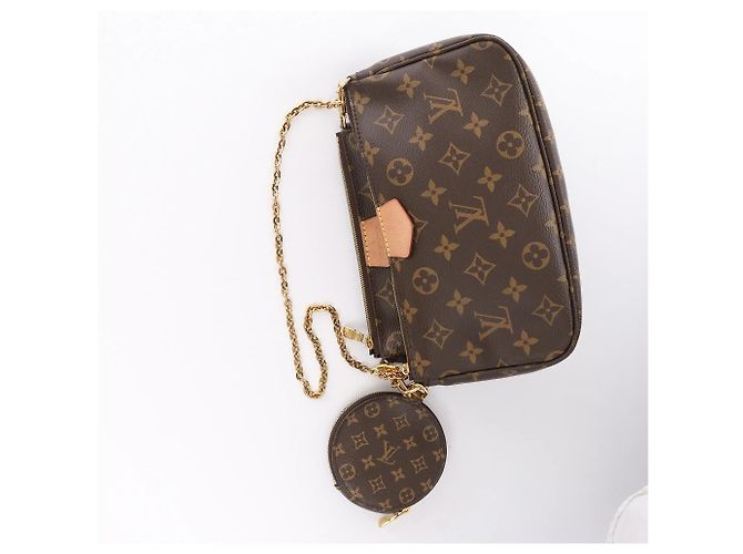 Borsa Louis Vuitton Multi Pochette Accessoires in tela Monogram marrone - vista 15