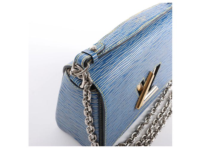 Borsa a tracolla Louis Vuitton Twist MM in pelle Epi blu M50271 Beige - vista 5