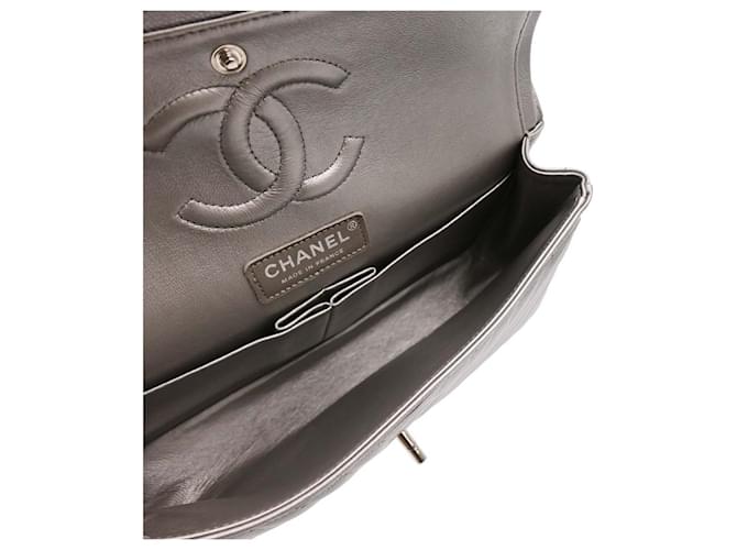 Chanel Timeless - Classic Double Flap Bag Leather medium Argento - vista 4