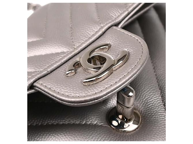 Chanel Timeless - Classic Double Flap Bag Leather medium Argento - vista 6
