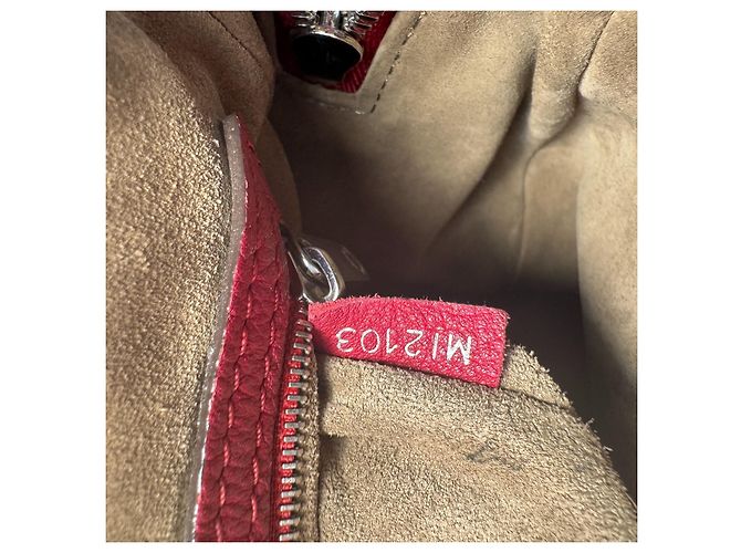 Louis Vuitton Sofia Coppola SC Bag MM in Red Taurillon Leather - view 11