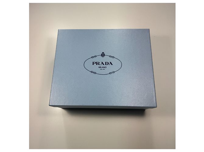 Sandalias Prada de cuero plateado con tacón de aguja Plata - vista 3