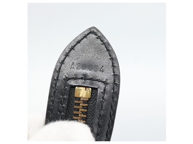 Louis Vuitton Saint Jacques Epi Leather GM Nero - vista 7