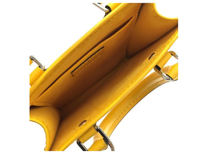 Bolsa Louis Vuitton Epi Petite Sac Plat Prata Amarelo - vista 7