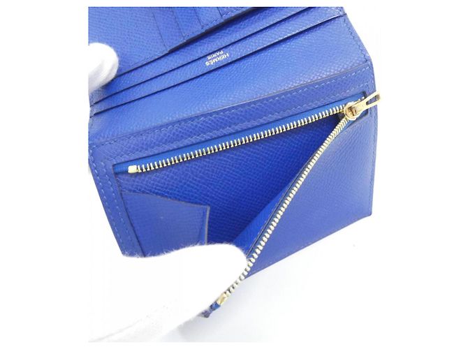 Cartera compacta Hermès Bearn en piel Epsom azul - vista 10