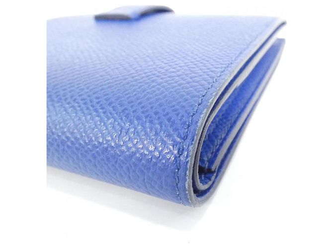 Cartera compacta Hermès Bearn en piel Epsom azul - vista 3