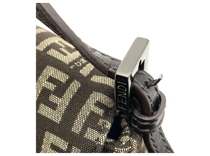 Borsa a tracolla a secchiello Fendi Zucchino Mini Mamma Marrone - vista 6