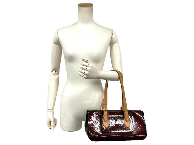 Borsa a Spalla Louis Vuitton Vernis Rosewood Avenue Amarante Rosso Bordò - vista 10