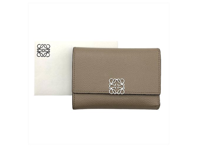 Cartera vertical tríptico Anagram de Loewe Beige - vista 9