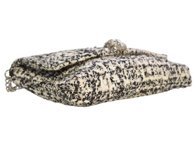 Alexander McQueen Borsa a tracolla Skull in tweed Nero Bianco - vista 11