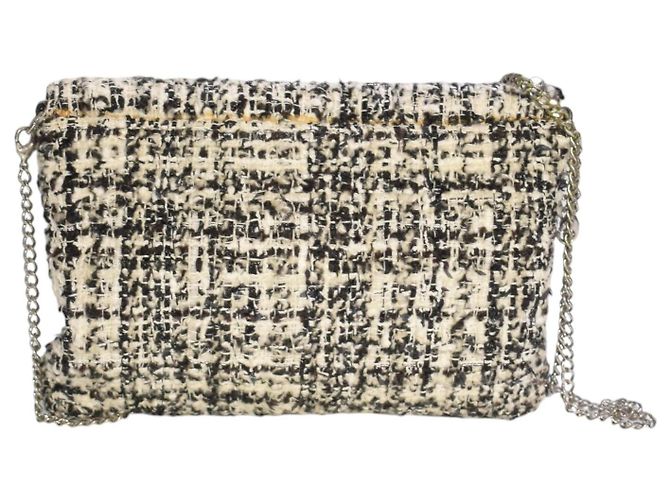 Alexander McQueen Borsa a tracolla Skull in tweed Nero Bianco - vista 4