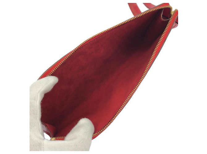 Louis Vuitton Epi Pochette Accessoires Rosso - vista 6
