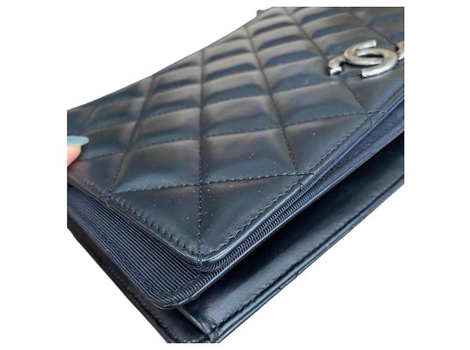 Borsa Chanel Ballerine in pelle di vitello trapuntata nero/beige - vista 10