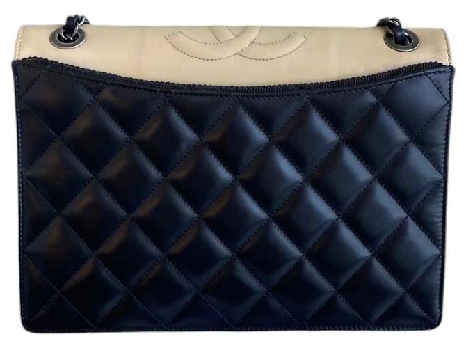Borsa Chanel Ballerine in pelle di vitello trapuntata nero/beige - vista 5