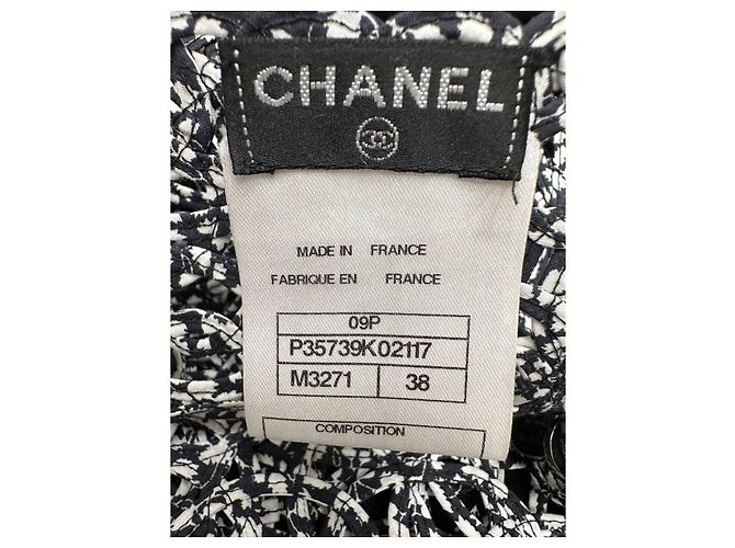 Completo due pezzi in pizzo bianco e nero Chanel Taglia 36 Usato - vista 5