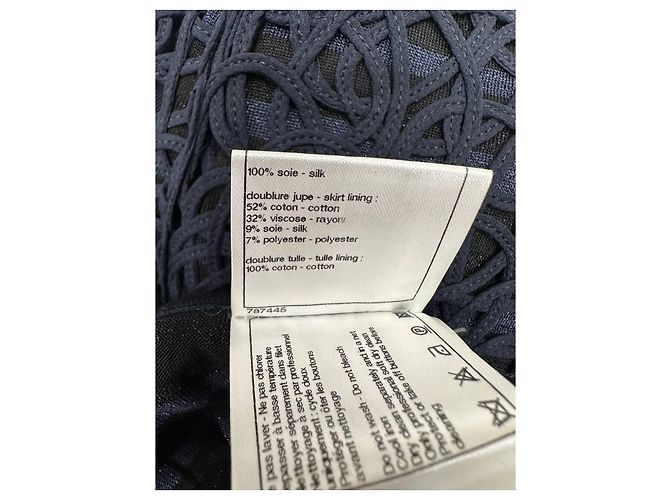Completo due pezzi in pizzo bianco e nero Chanel Taglia 36 Usato - vista 9