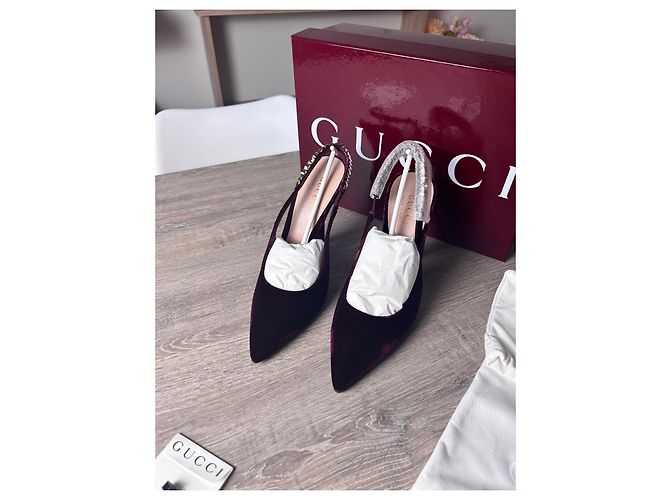 Gucci Décolleté Slingback in velluto bordeaux Bordò - vista 3