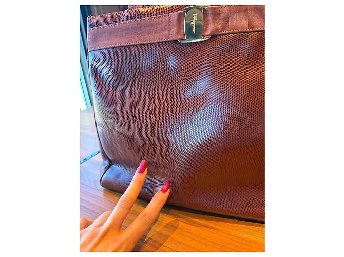 Borsa Tote Salvatore Ferragamo pelle marrone Gancini - vista 14