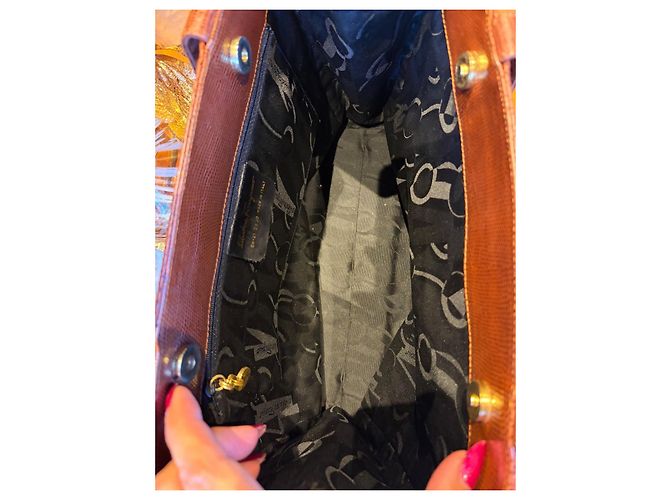 Borsa Tote Salvatore Ferragamo pelle marrone Gancini - vista 16