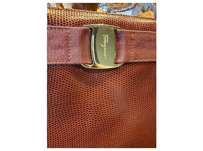Borsa Tote Salvatore Ferragamo pelle marrone Gancini - vista 20