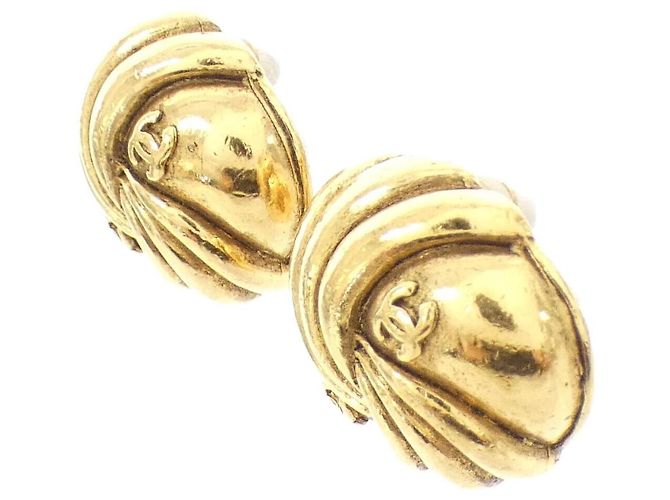 Timeless Chanel Vintage Ohrringe Golden - Ansicht 2
