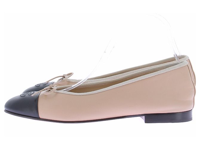Chanel Ballerine Cambon beige e nere - vista 3