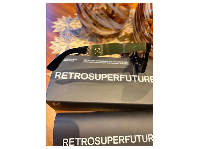 Autre Marque Retrosuperfuture Francis Flat Top Sonnenbrille - Schwarz/Gold Golden - Ansicht 3