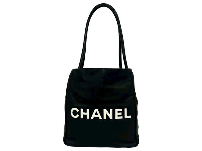 Chanel Camellia Leder Semi-Shoulder Bag Schwarz - Ansicht 3