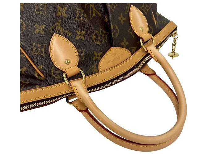Bolso Louis Vuitton Tivoli PM Monogram Castaño - vista 4