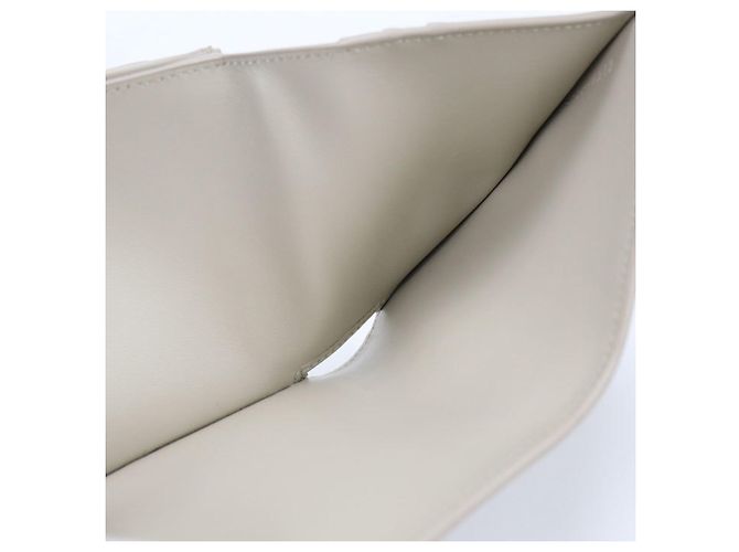 Céline Celine Bi-fold Wallet in Beige - Ansicht 4