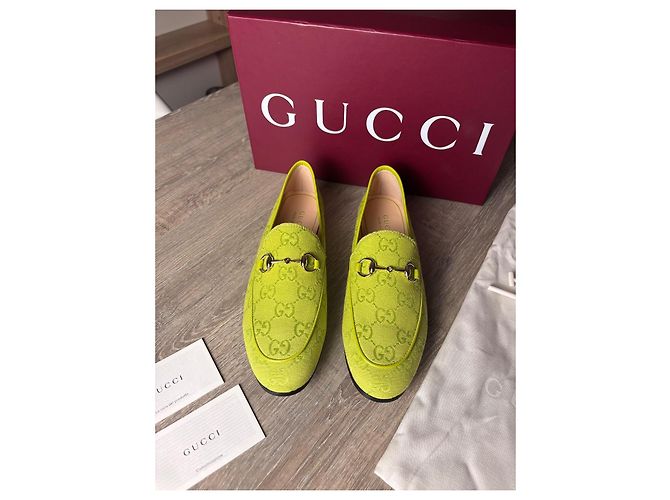 Gucci Jordaan Mocassini in tela monogramma GG Verde Giallo - vista 3