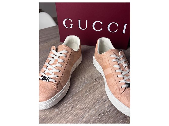 Gucci GG Supreme Canvas Low-Top Sneaker Beige Pink - Ansicht 4