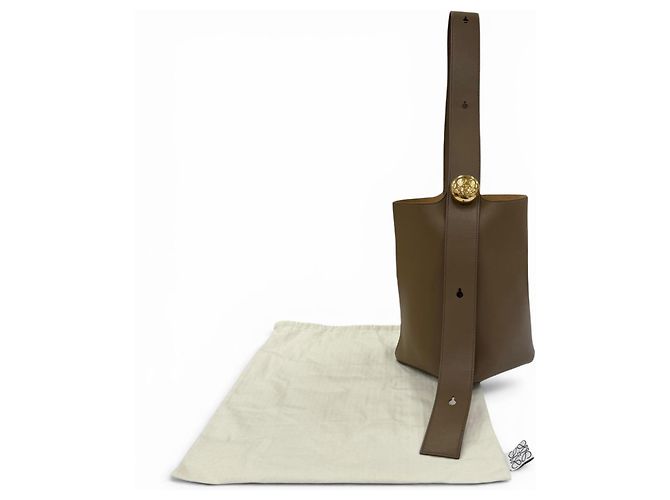 Loewe Pebble Bucket Bag Khaki - Ansicht 2