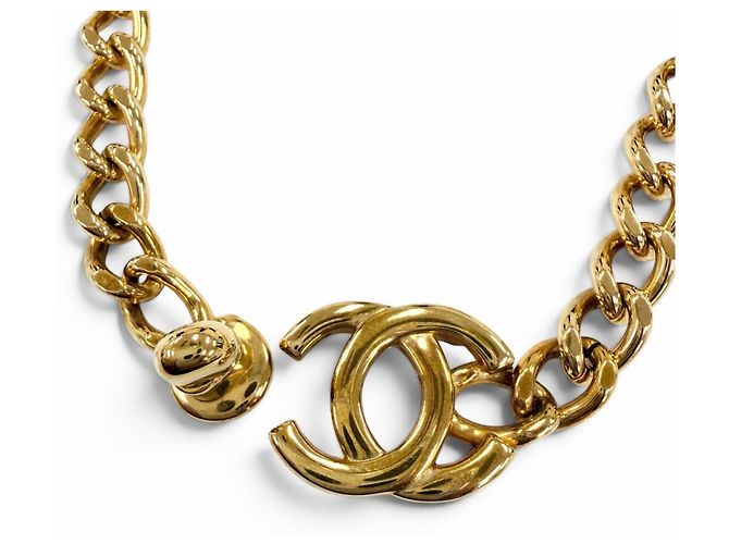 Collana Chanel Vintage 96A Coco Mark Turnlock D'oro - vista 5