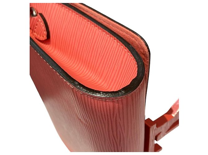Borsa a tracolla Louis Vuitton Pochette Louise PM Rosa - vista 9
