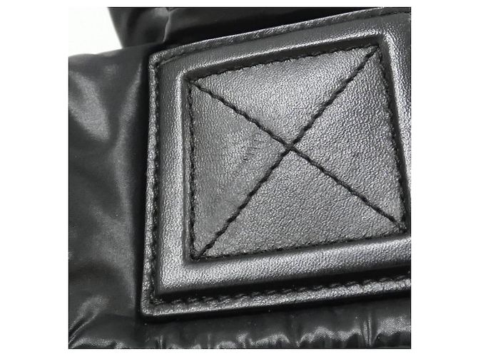 Bolso Chanel Coco Cocoon Negro - vista 5