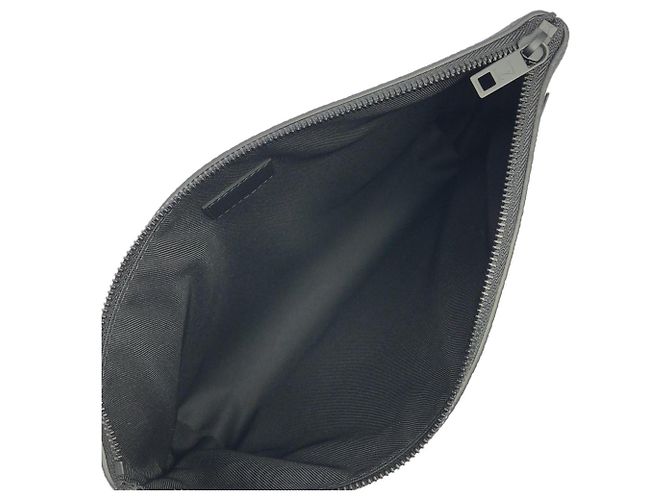 Louis Vuitton LV Aerogram Takeoff Handbag Pouch M69837 Black - view 9